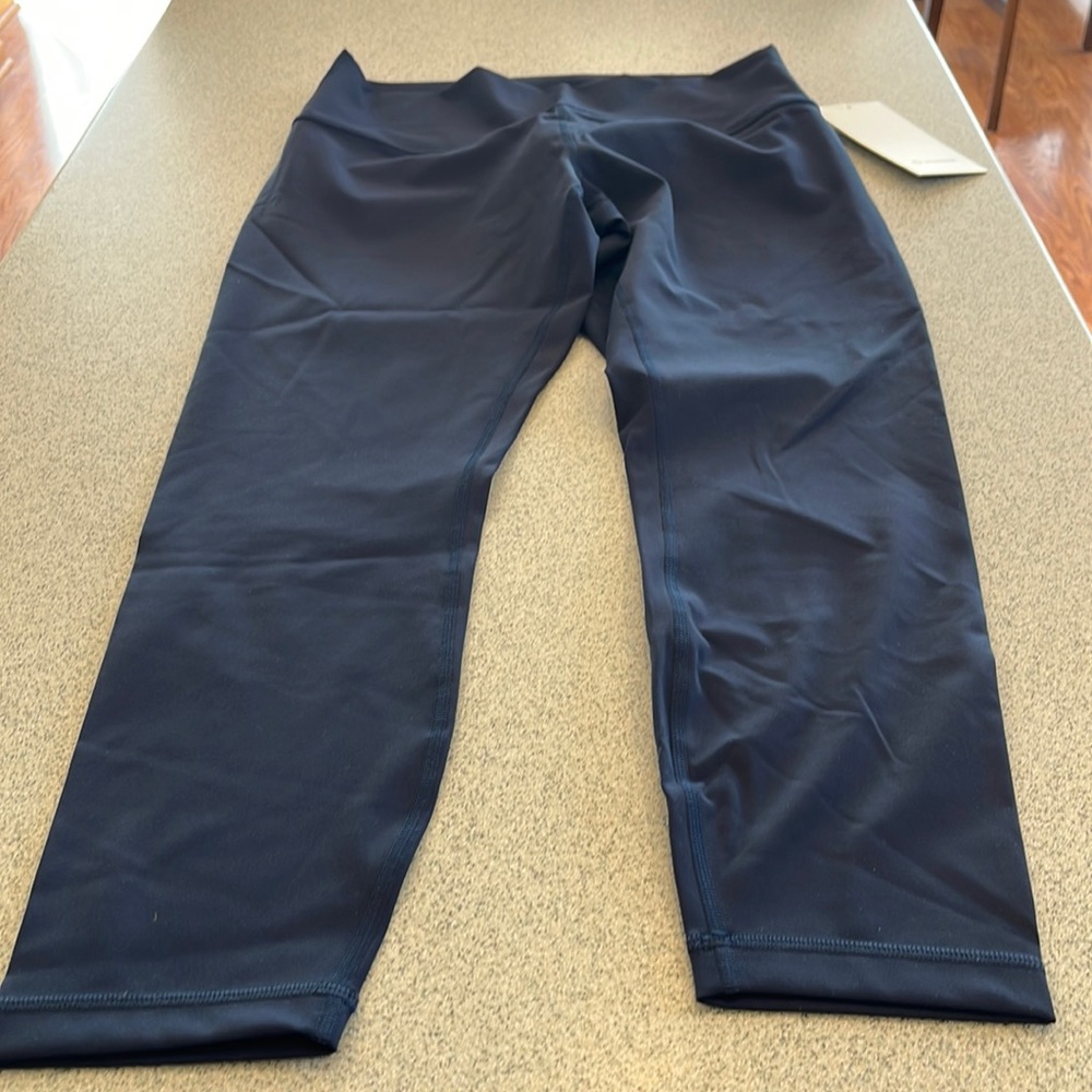 LuLulemon leggings- navy blue